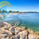 Vanga 533 Apartman Pula