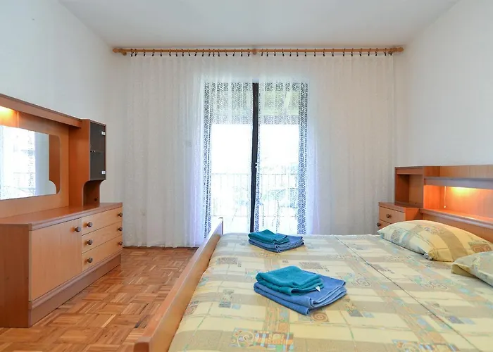 Vanga 533 Apartman Póla